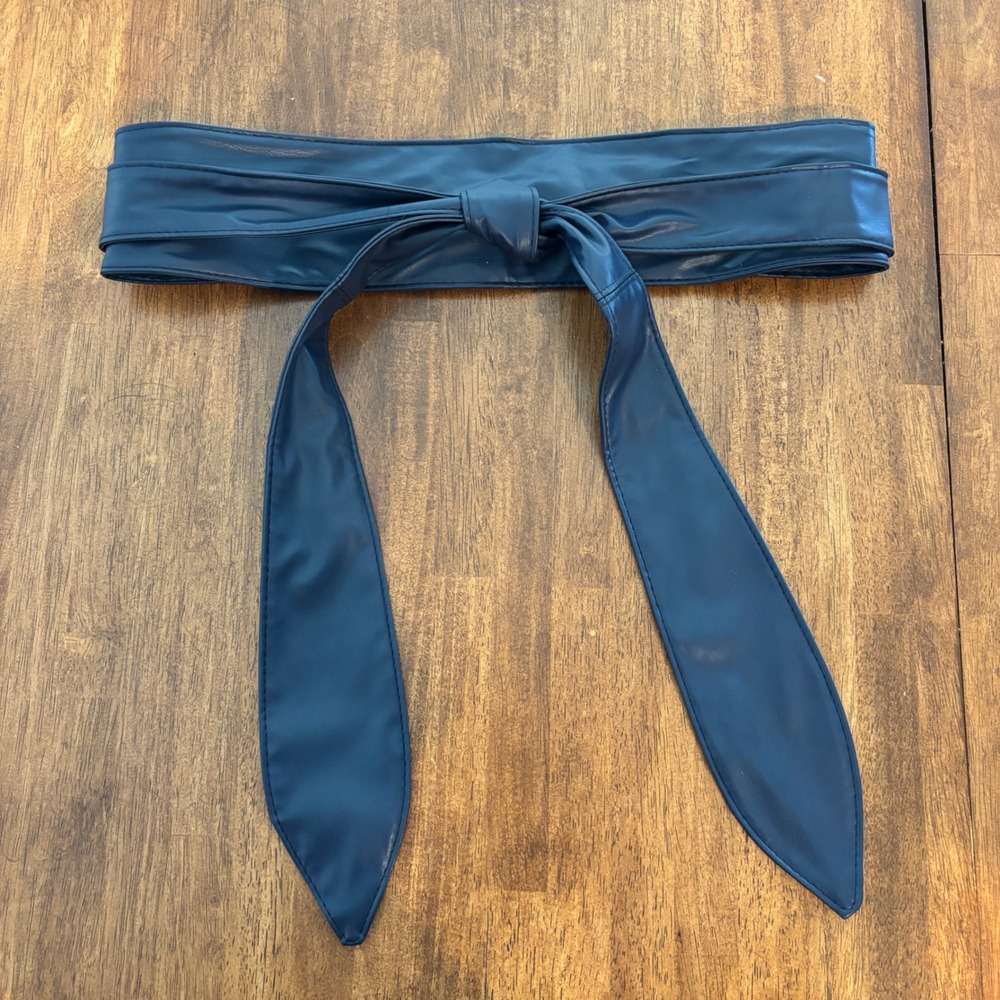 Belt Obi Wrap OS Faux Leather Navy Blue Minimalist Sleek Sash